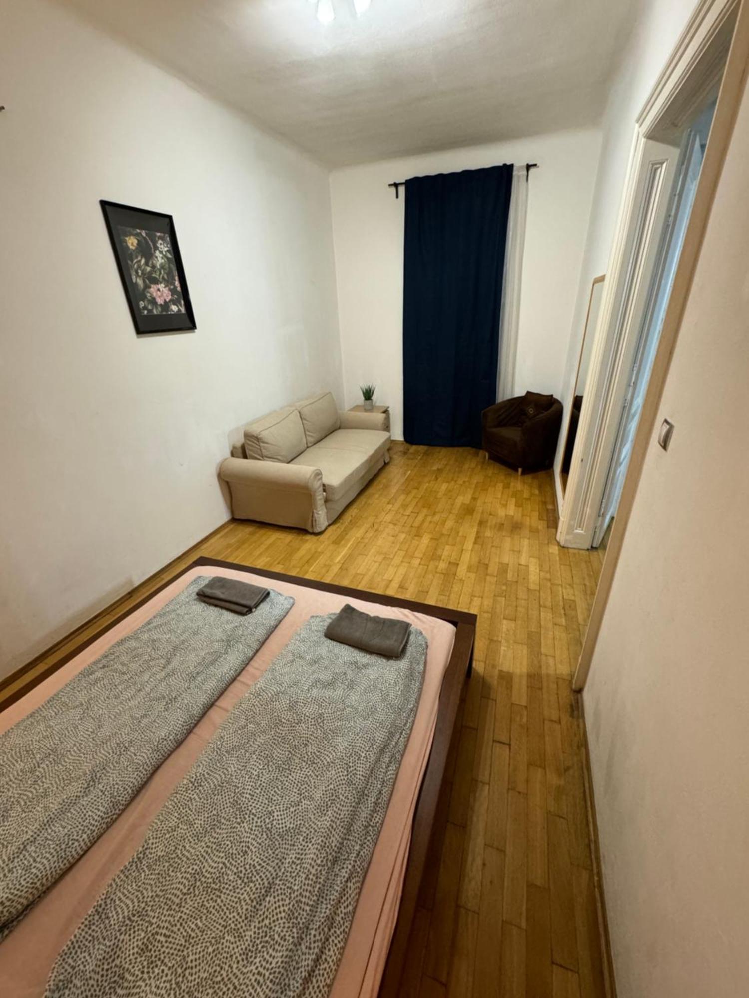 Apartment With Parking In The Center - 500M From Hlavni Nadrazi Brno Exteriör bild